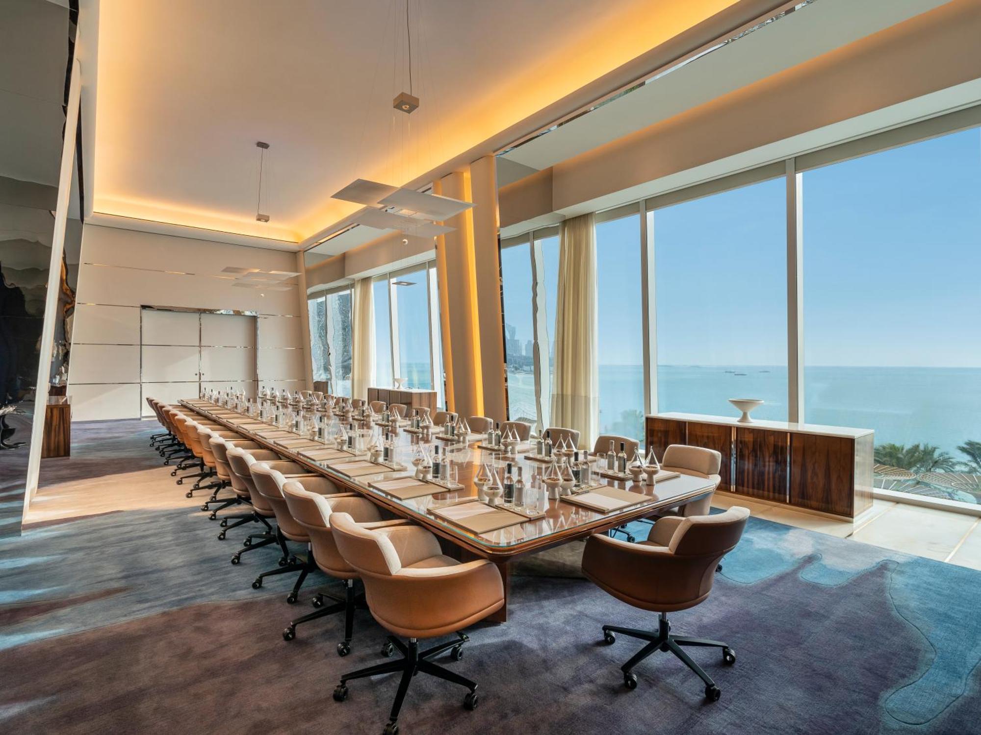 Hotel Fairmont Doha Lusail Exterior foto Boardroom