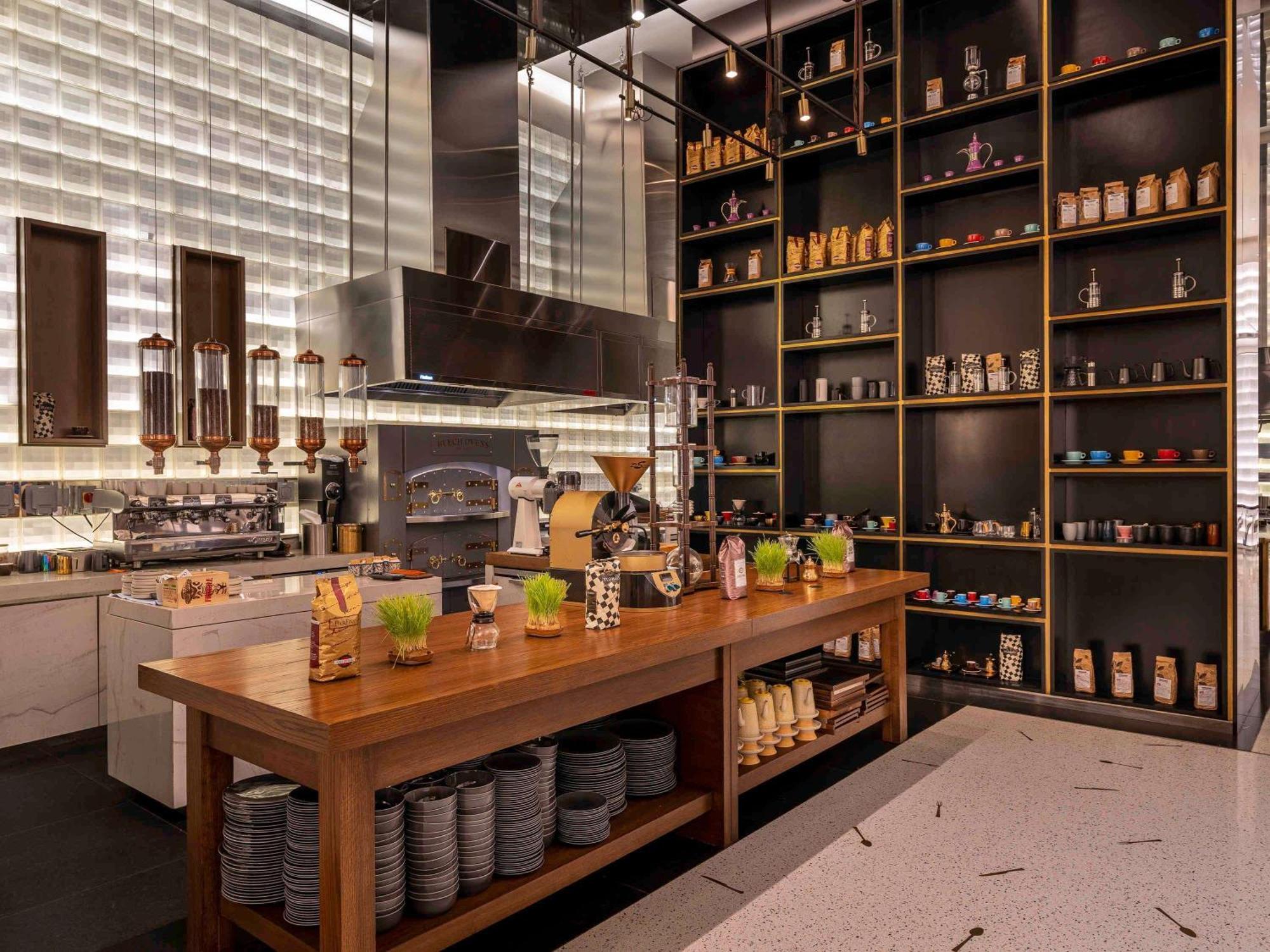 Hotel Fairmont Doha Lusail Exterior foto The R&D kitchen at the Starbucks Reserve Roastery in Seattle